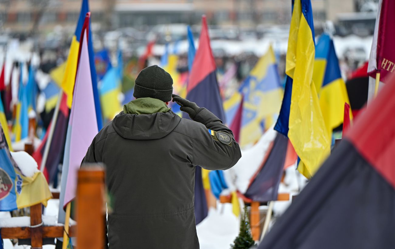 Росіяни поширюють фейк про "відмову" Міноборони у виплатах сім'ям загиблих
