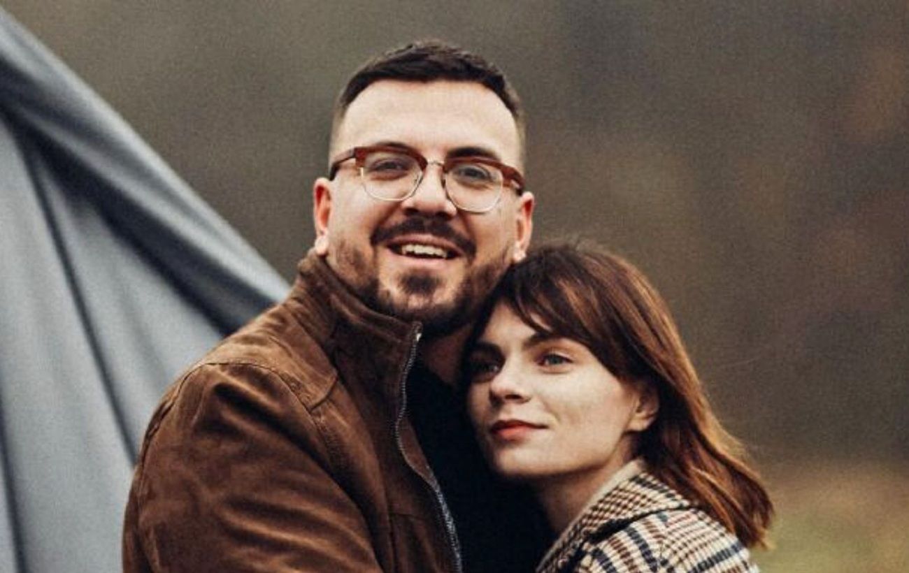 "Буде син". Військові фотографи Ліберови вперше стануть батьками: зворушливе відео