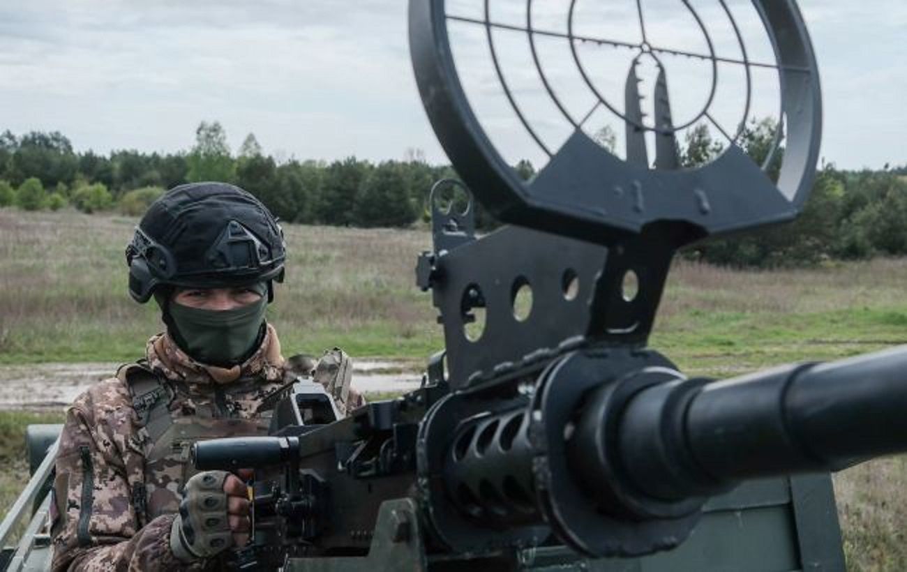 Росіяни зранку атакують Україну "Шахедами": де загроза ударів