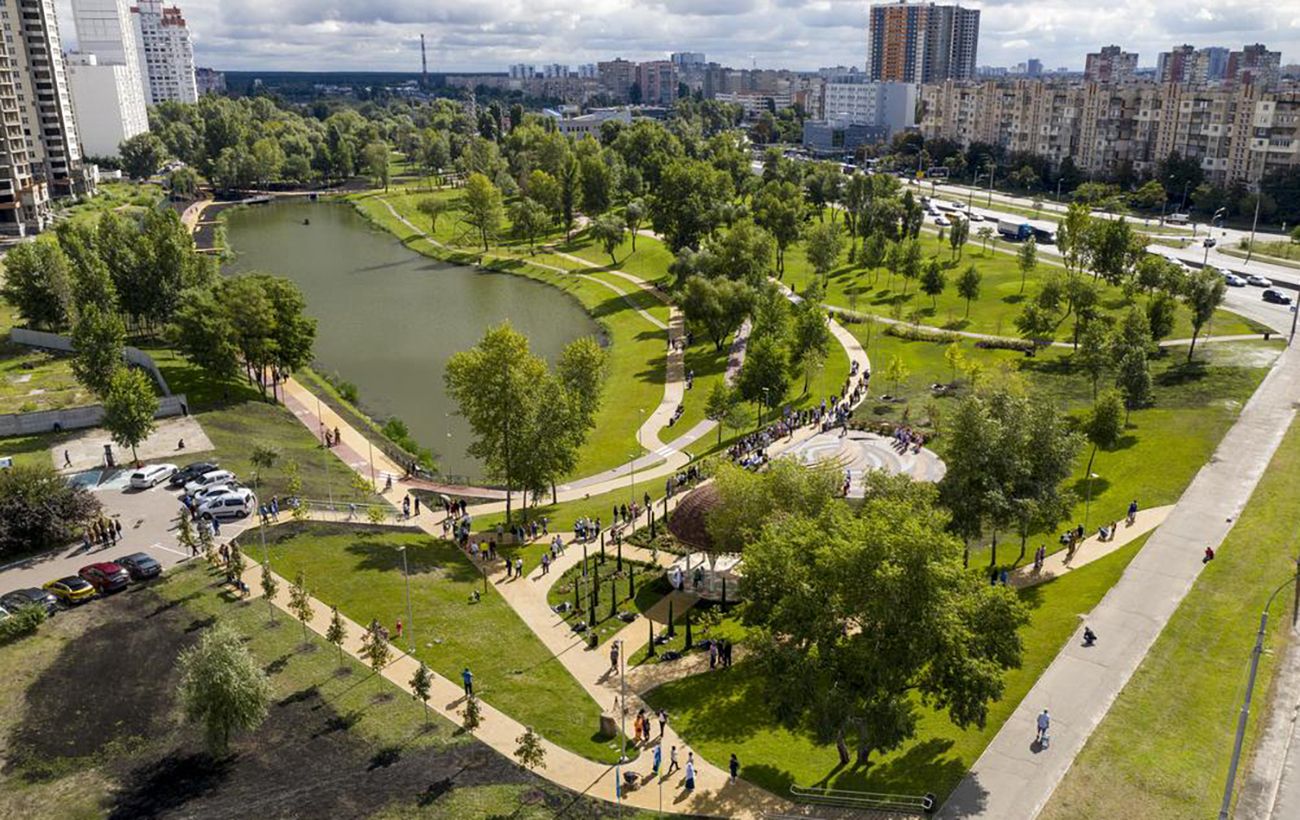 Людей виселяли з хат. Як за СРСР забудовували Троєщину і Борщагівку в Києві