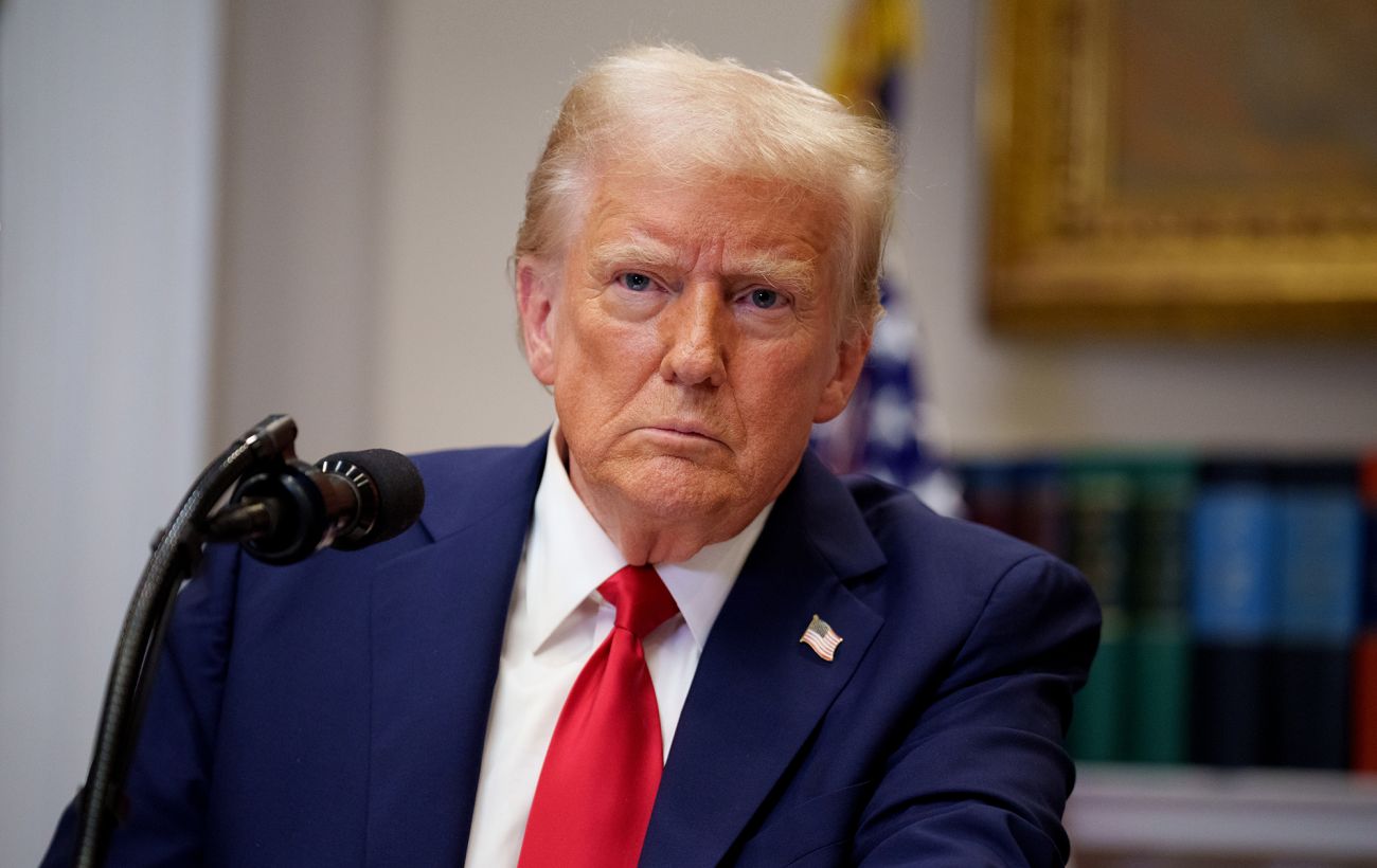Трамп подасть до суду WSJ через публікацію про еротичний подарунок Епштейну: що відомо