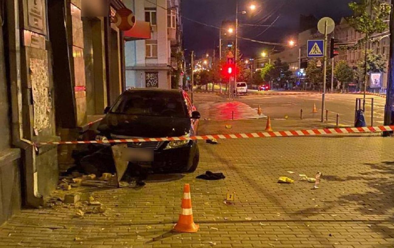 Смертельна ДТП у Києві: суд відправив під варту працівника прокуратури Молочного