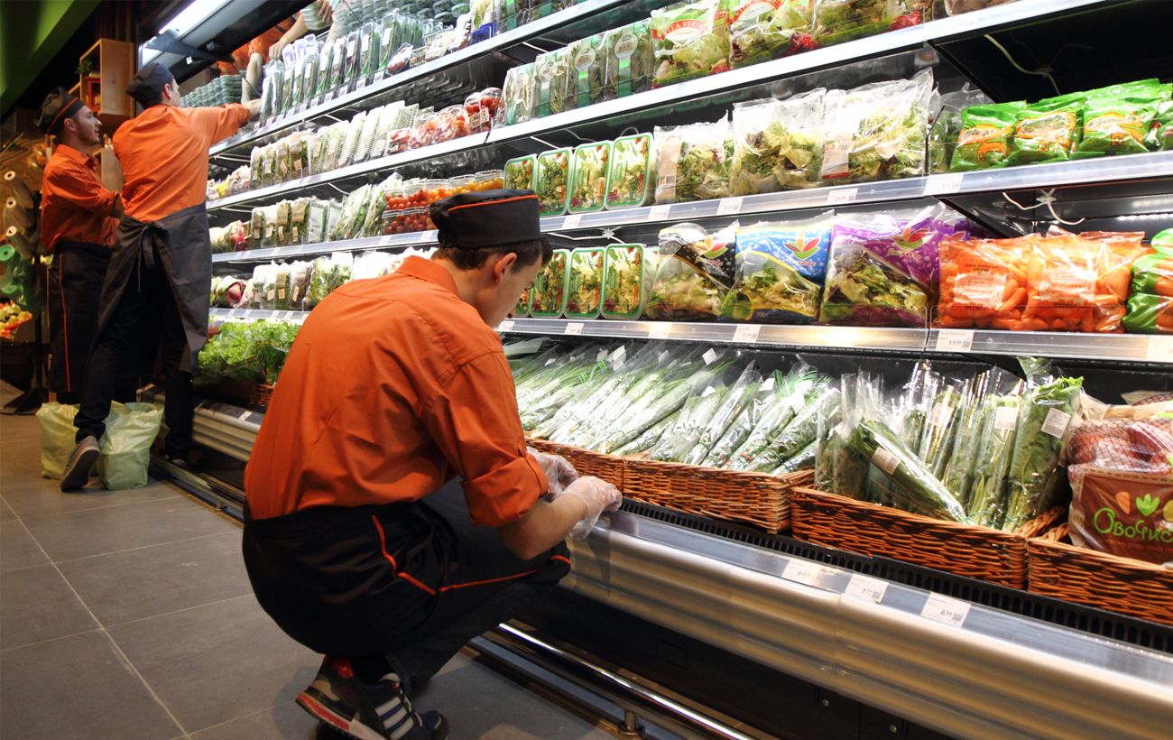 Овочі, м'ясо, хліб: які продукти подешевшають у серпні, а за що доведеться платити більше