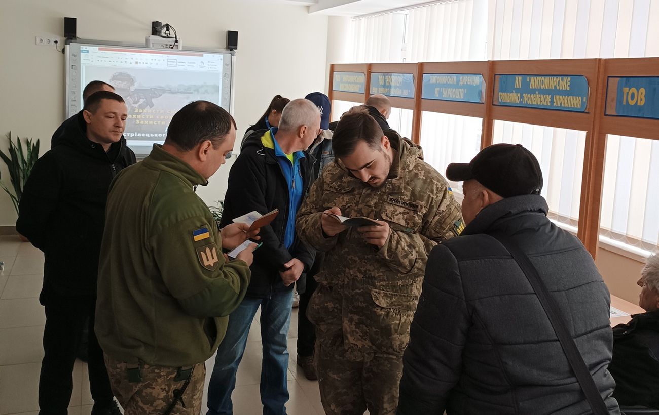 Від штрафів до тюрми. Що буде, якщо не з'явитися по повістці