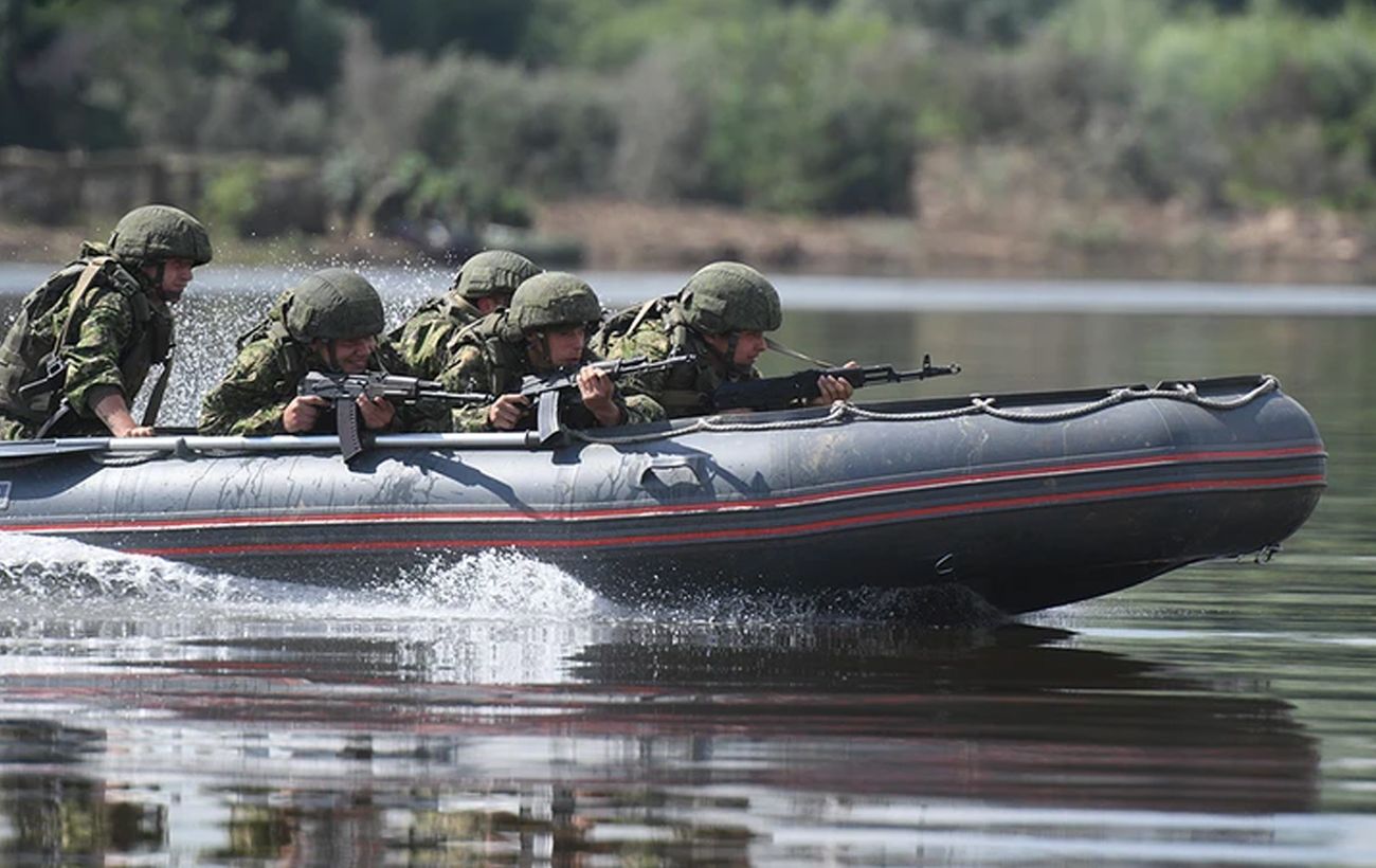 ЗСУ про удари по мосту у Херсоні: серед росіян немає готових форсувати Дніпро