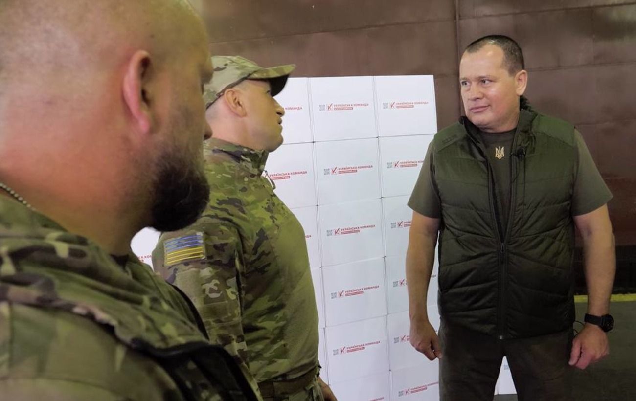 Полк БпЛА 3 армійського корпусу отримав партію FPV-дронів від "Української команди", - Палатний