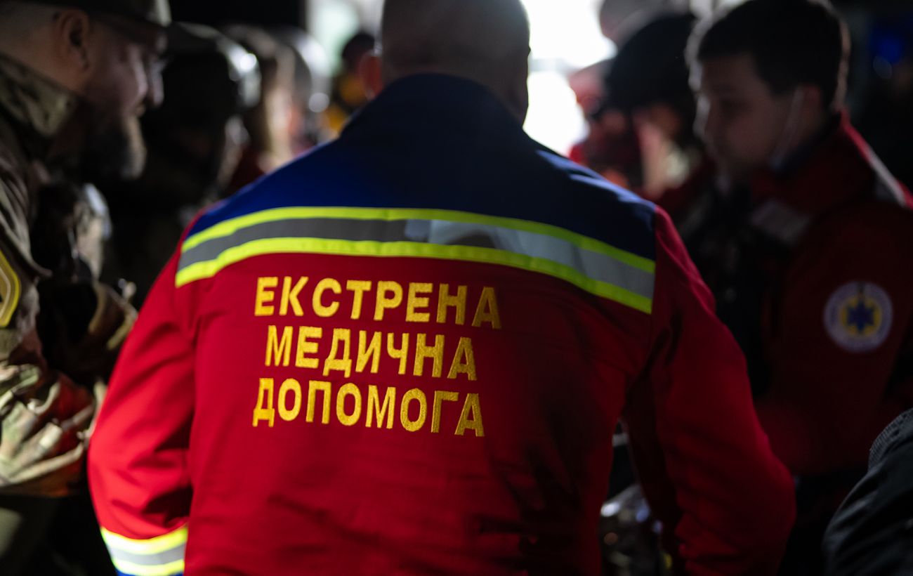 Росіяни атакували медиків та поліцейських у Чернігівській області: є поранені