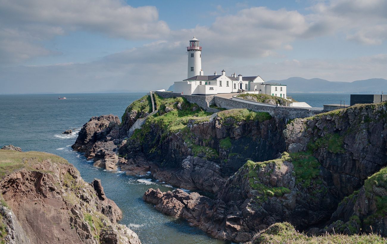 Як у кіно: 7 найромантичніших маяків світу, де можна переночувати