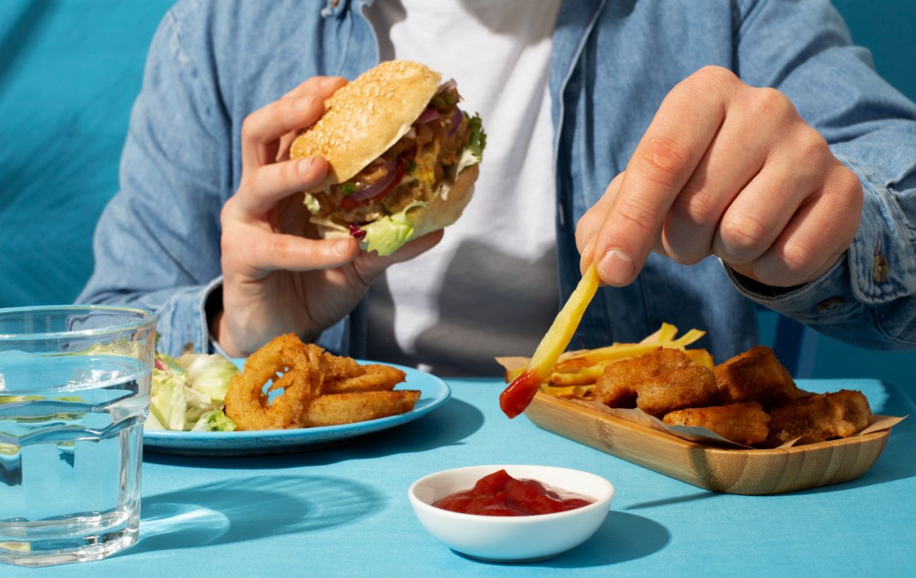 Ці популярні продукти уповільнюють метаболізм: більшість їсть їх щодня