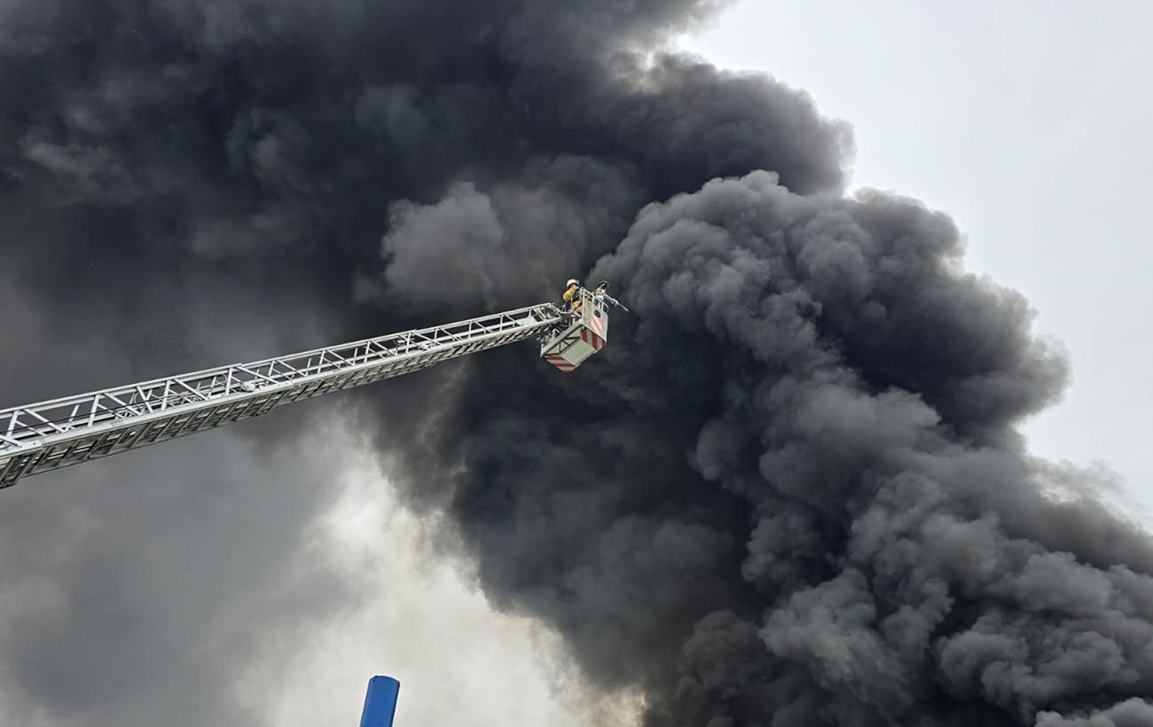 У США вибухнув найбільший нафтозавод Нью-Мексико: є постраждалі