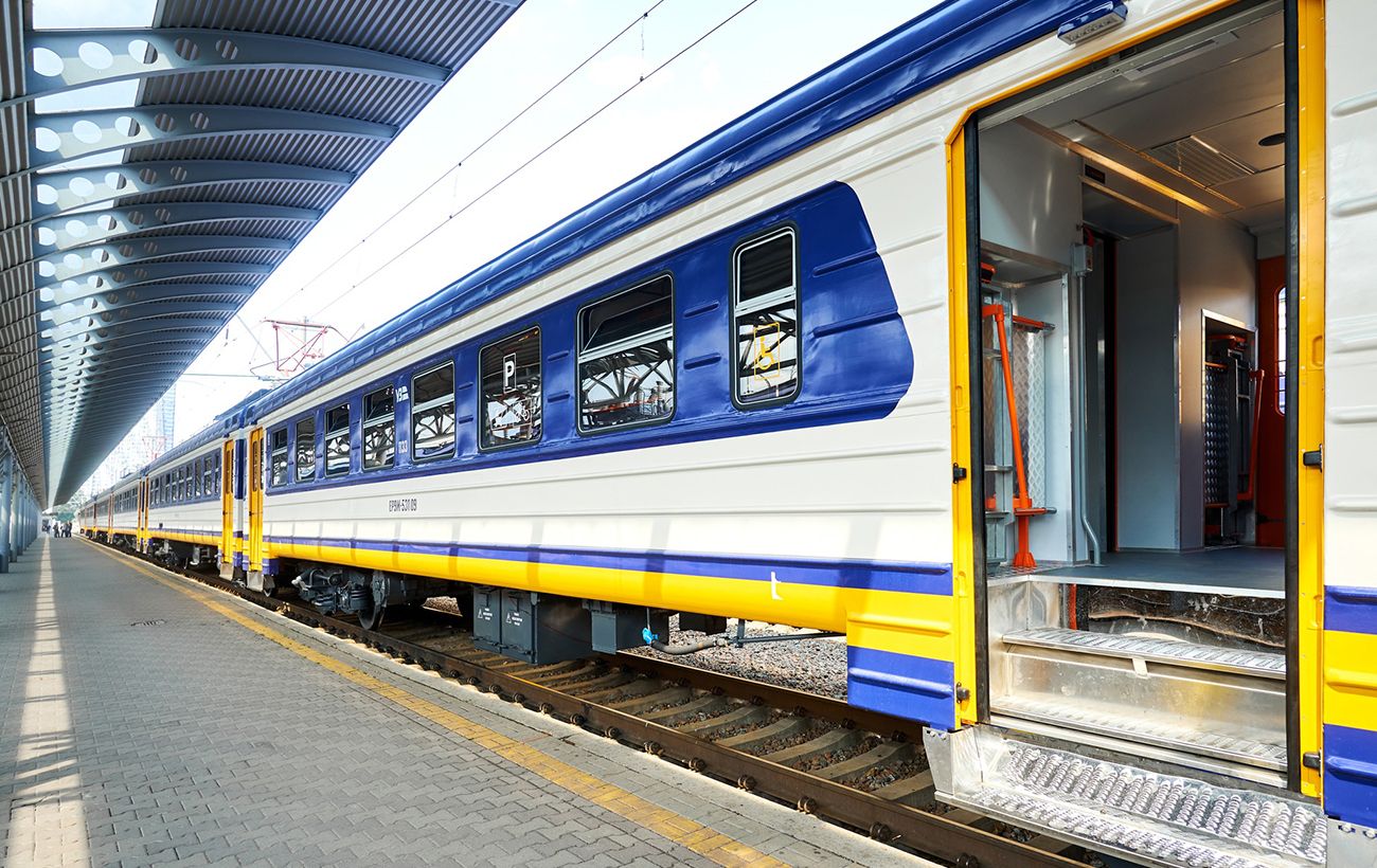 Українці отримають по 3000 км на "безкоштовні" потяги: відповіді на головні питання