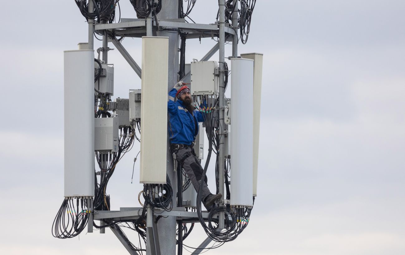 Резерв на 10 годин. Чи готові мобільні оператори до “блекаутів” та чи буде звʼязок