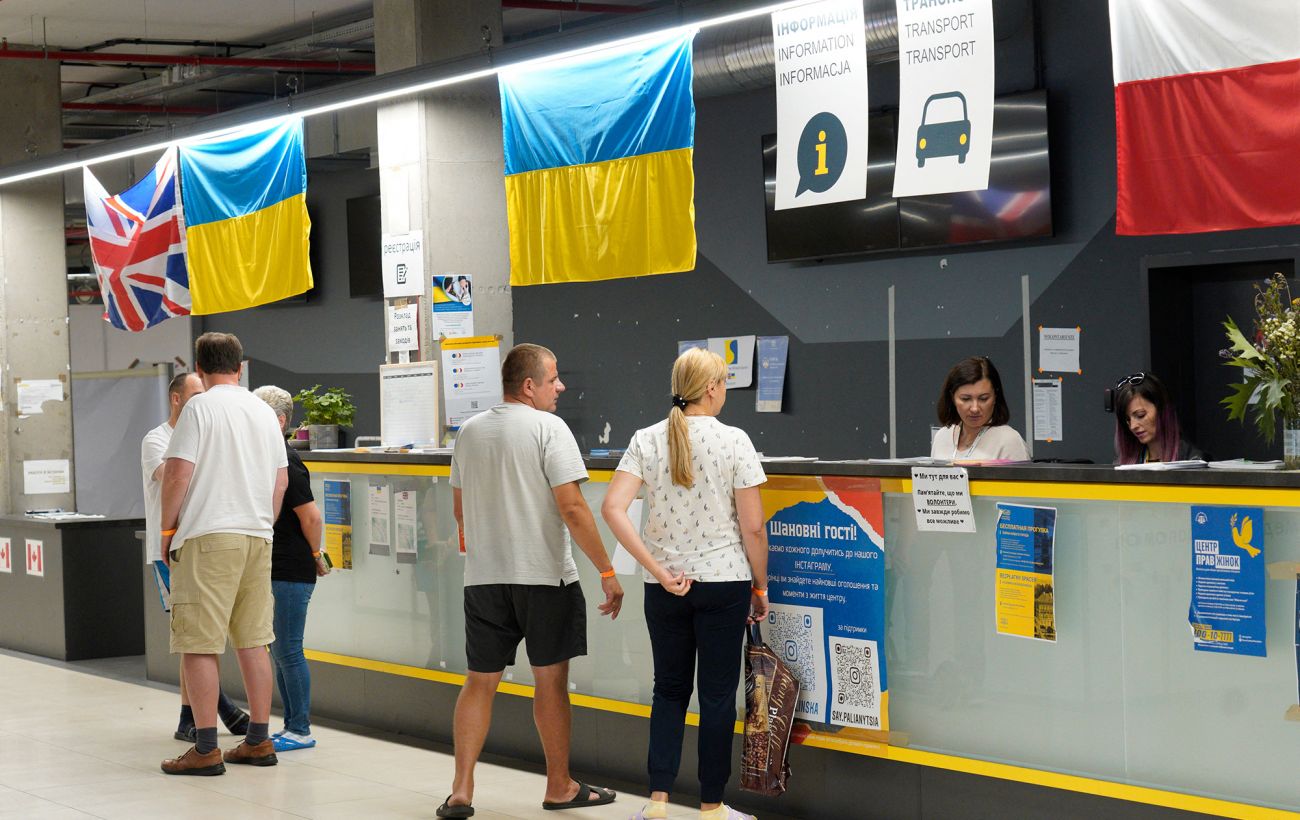 У Польщі попереджають українців про шахраїв, які "продають" карти побиту CUKR