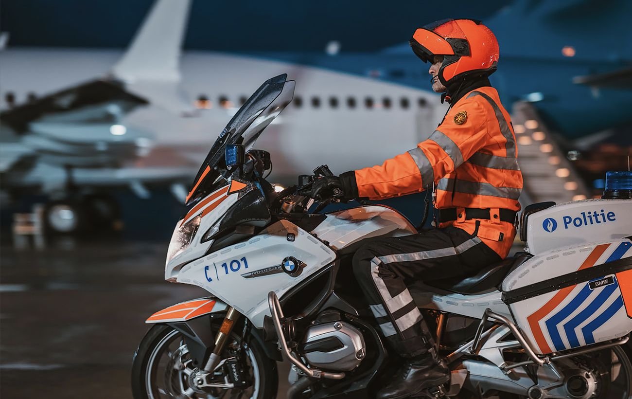 У Брюсселі зупиняли роботу аеропорту через появу невідомого дрона