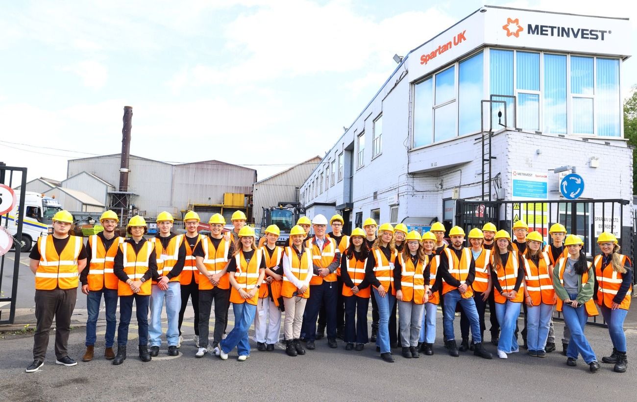 "Метінвест" реалізує програму, що залучає молодь до майбутньої відбудови України