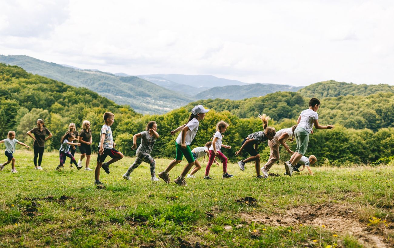 Держава компенсує відпочинок для дітей, постраждалих від війни: що потрібно знати батькам