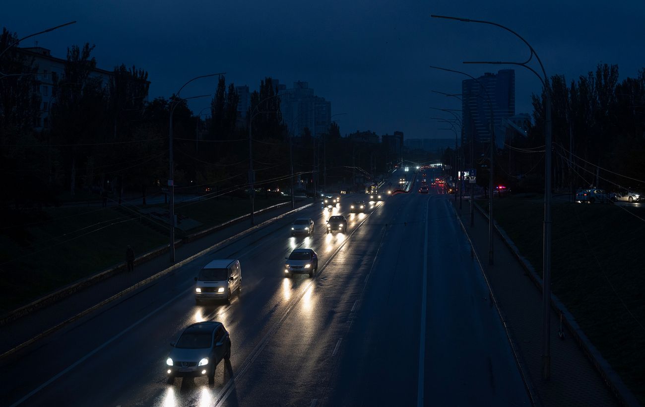 Як вимикатимуть світло у Києві 14 листопада: ДТЕК оновив графіки
