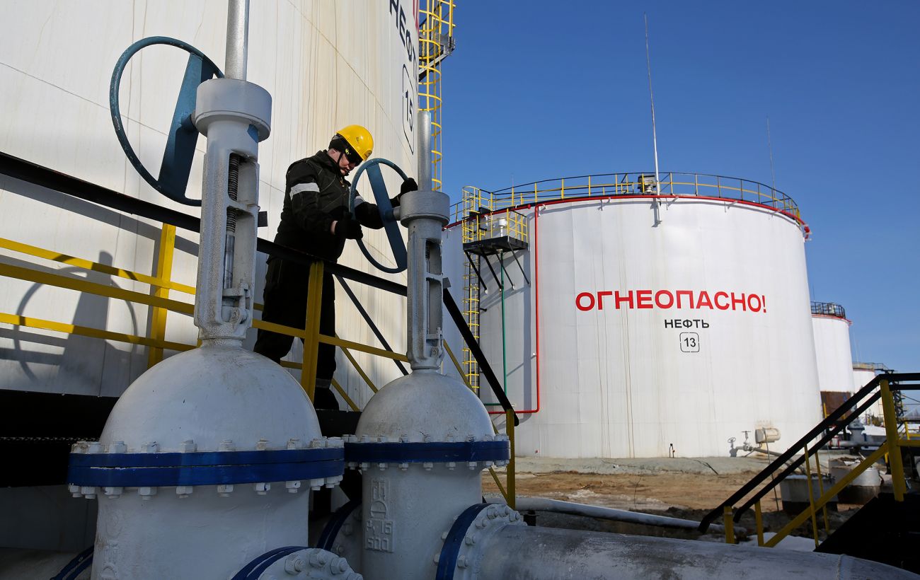 Ціни на нафту у світі зросли після ударів України по Росії - Bloomberg