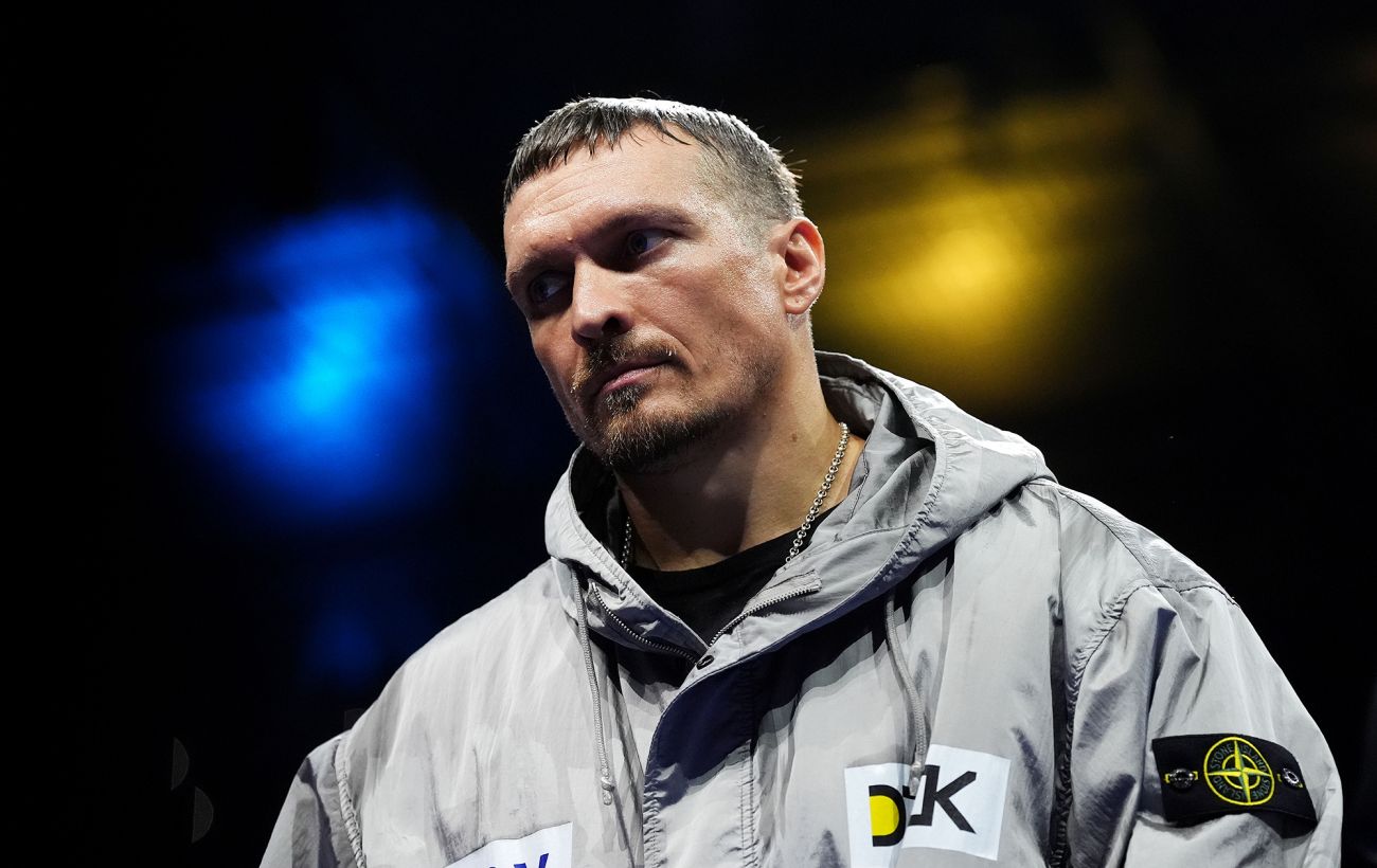 Більше не абсолютний чемпіон. Усик відмовився від пояса WBO