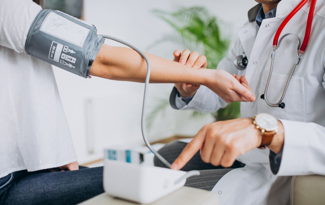 Ця популярна шкідлива звичка різко підвищує тиск