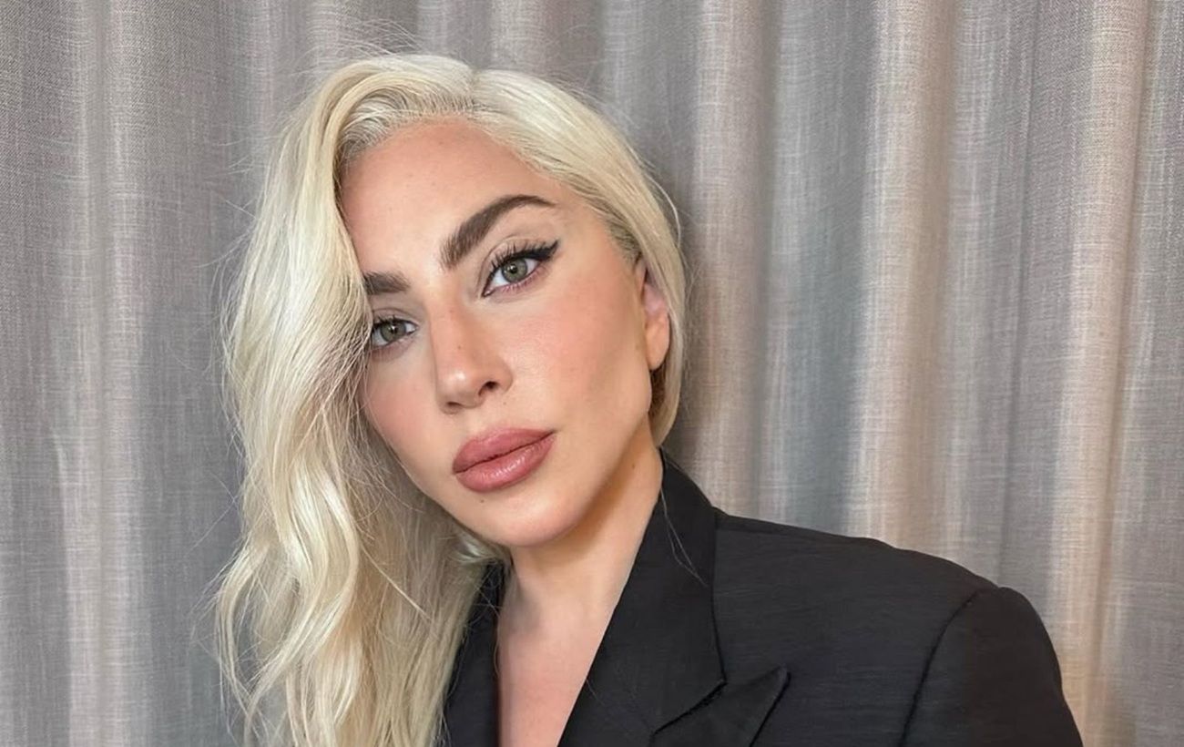 Леді Гага вразила модним перевтіленням в Парижі: як зараз виглядає співачка (фото)