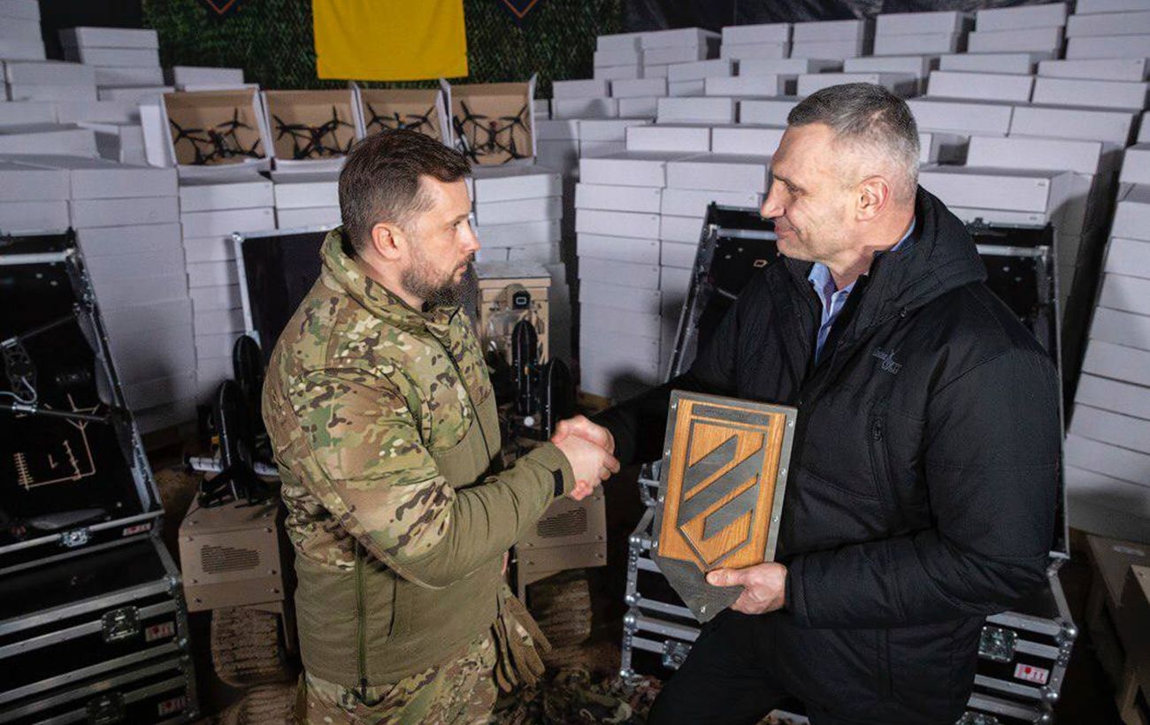 Київ передав бійцям 3 армійського корпусу ще понад 10 тисяч дронів різного типу, - Кличко
