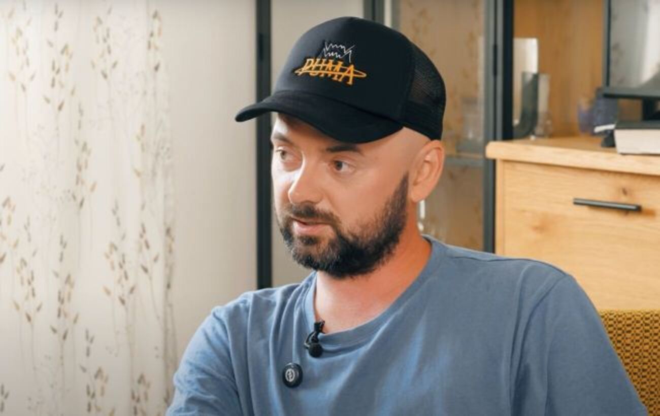 Помер співак ADAM - автор хіта "Танцюй зі мною повільно"