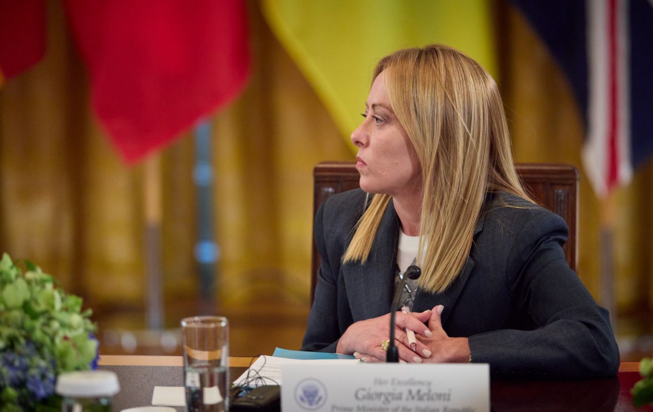 Чотири країни ЄС закликали не відкидати "План Б" щодо активів Росії, - Politico