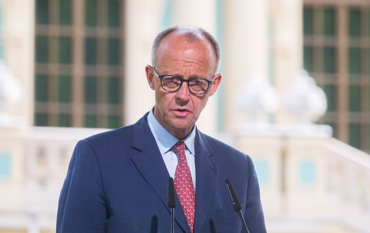 Мерц порівняв Путіна з Гітлером: якщо Україна впаде, він не зупиниться