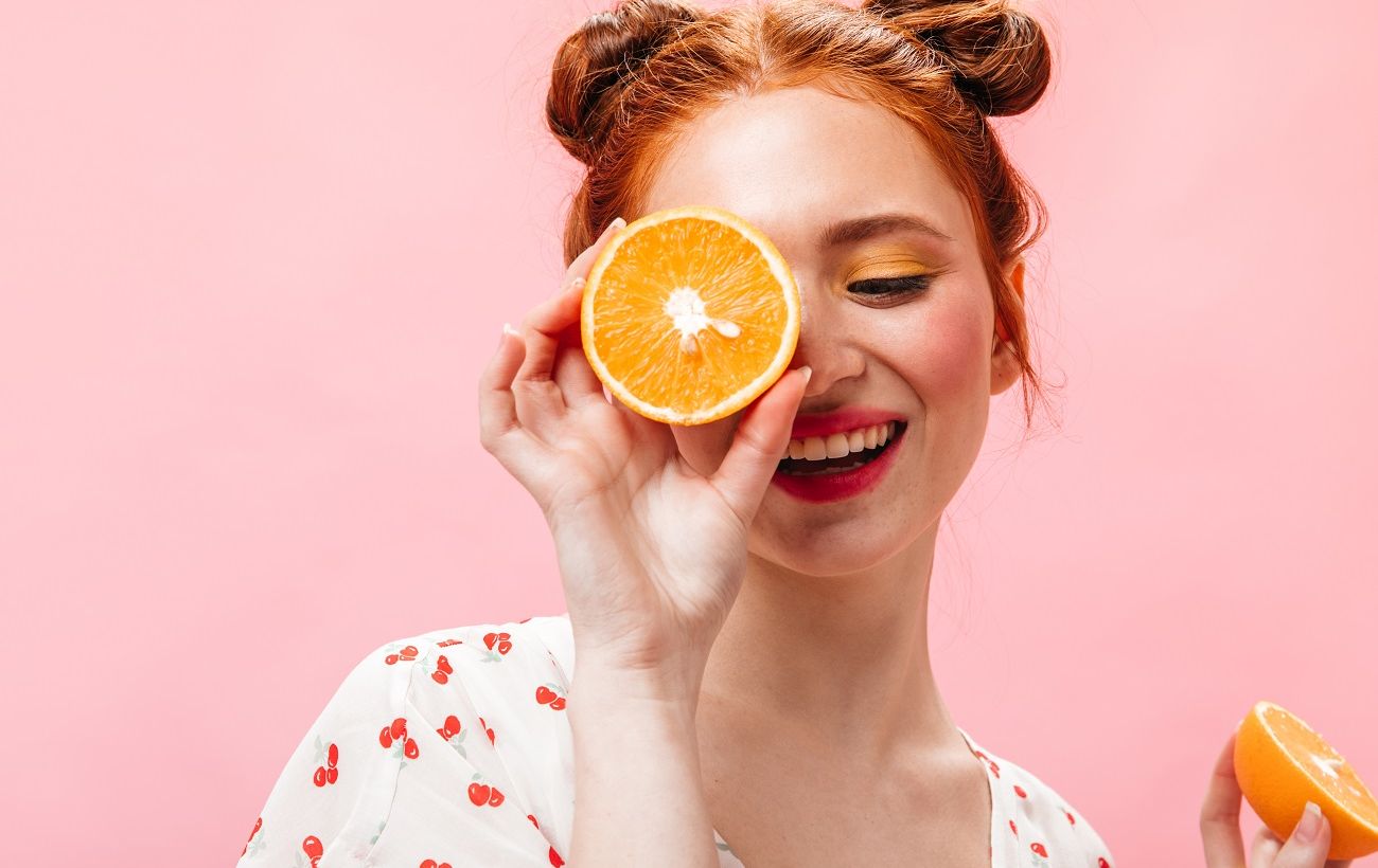 Цей простий фрукт запускає оновлення шкіри зсередини: їжте його щодня