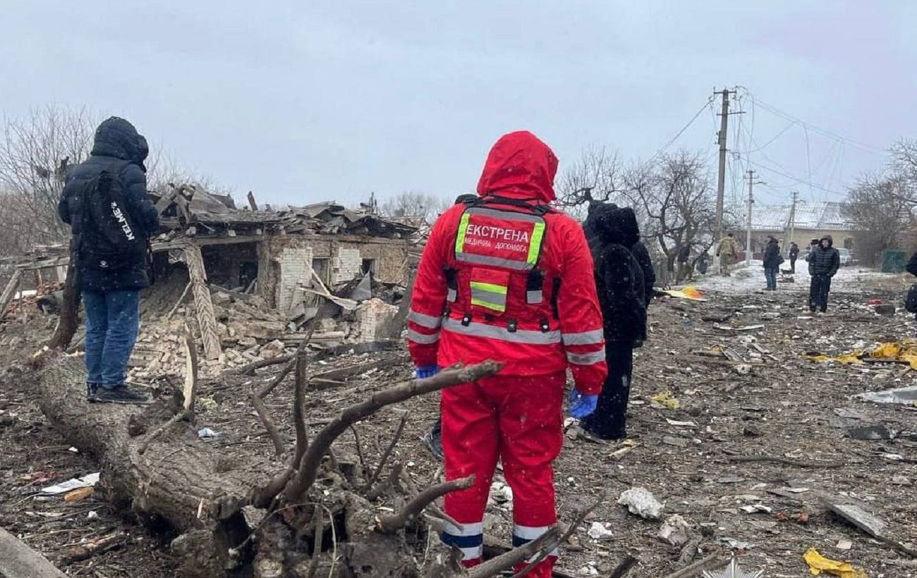 Ракетний удар по Умані: з'явилися фото наслідків