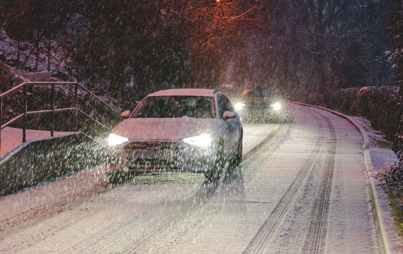Ось чому автопрофі завжди їздять повільно в мороз
