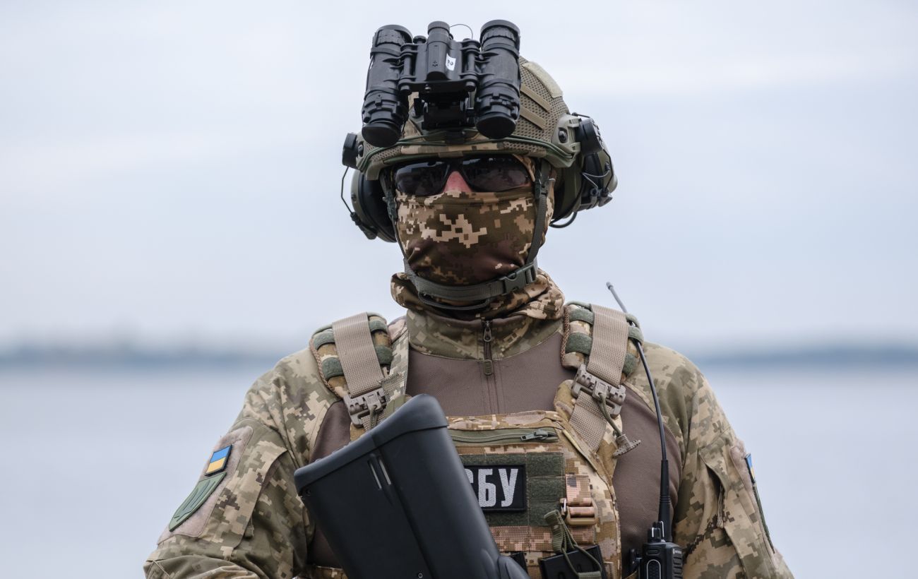 Дрони СБУ уразили ракетно-артилерійський арсенал та нафтобазу в РФ, - джерела