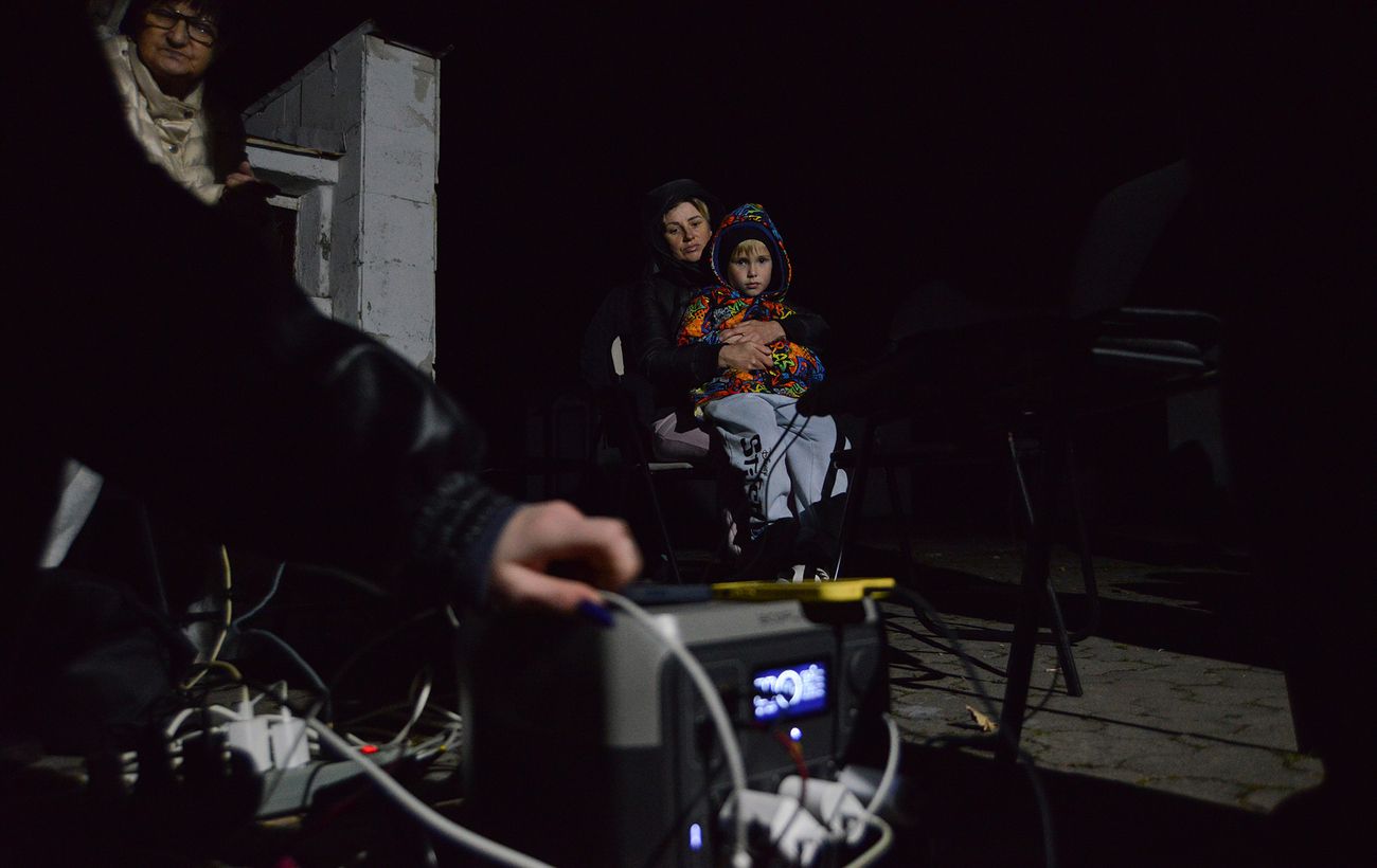 У Дніпропетровській та Запорізькій областях масові відключення світла та води після атаки РФ