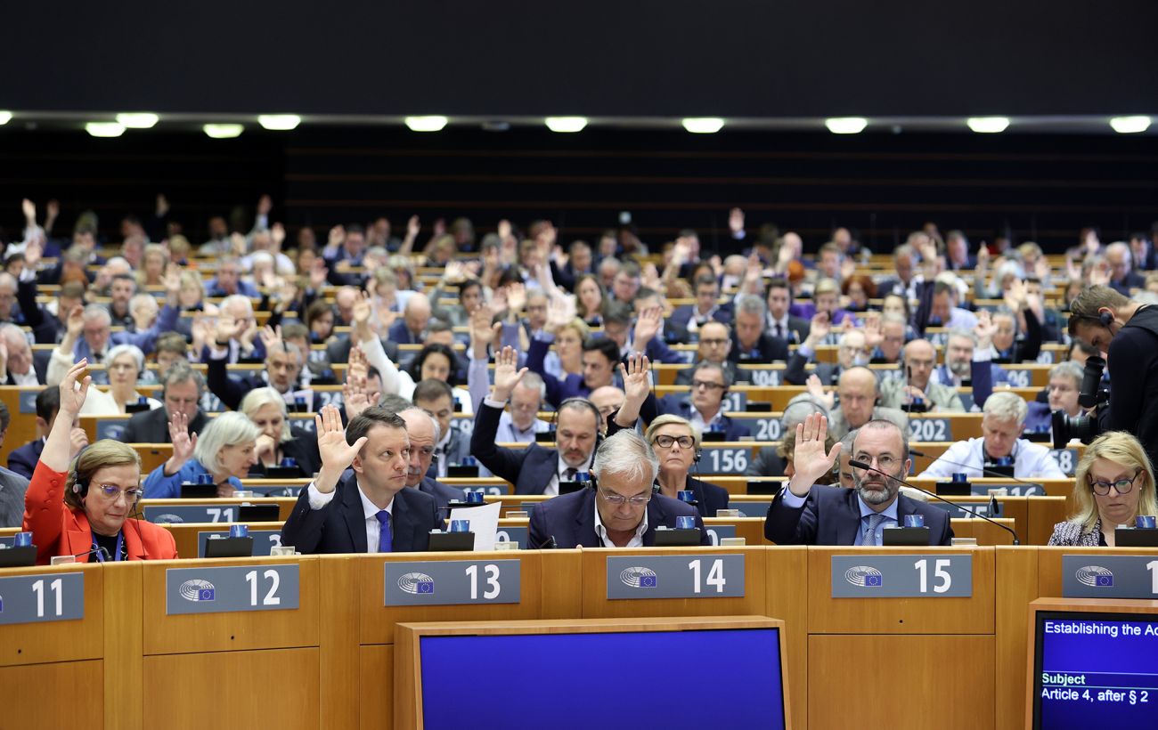 Європарламент прискорює розгляд кредиту Україні на 90 млрд євро