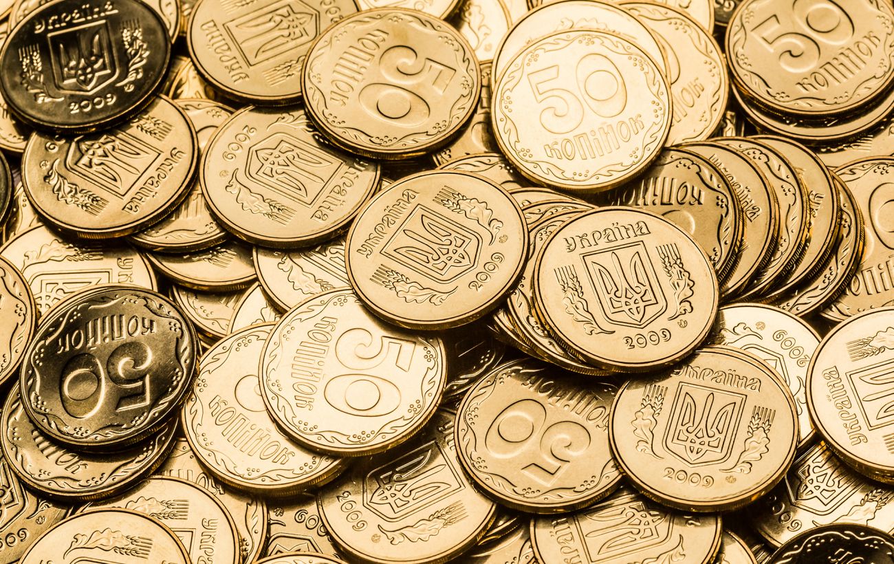 В НБУ пояснили, чи замінять 50 копійок на шаги і що буде з монетами в обігу