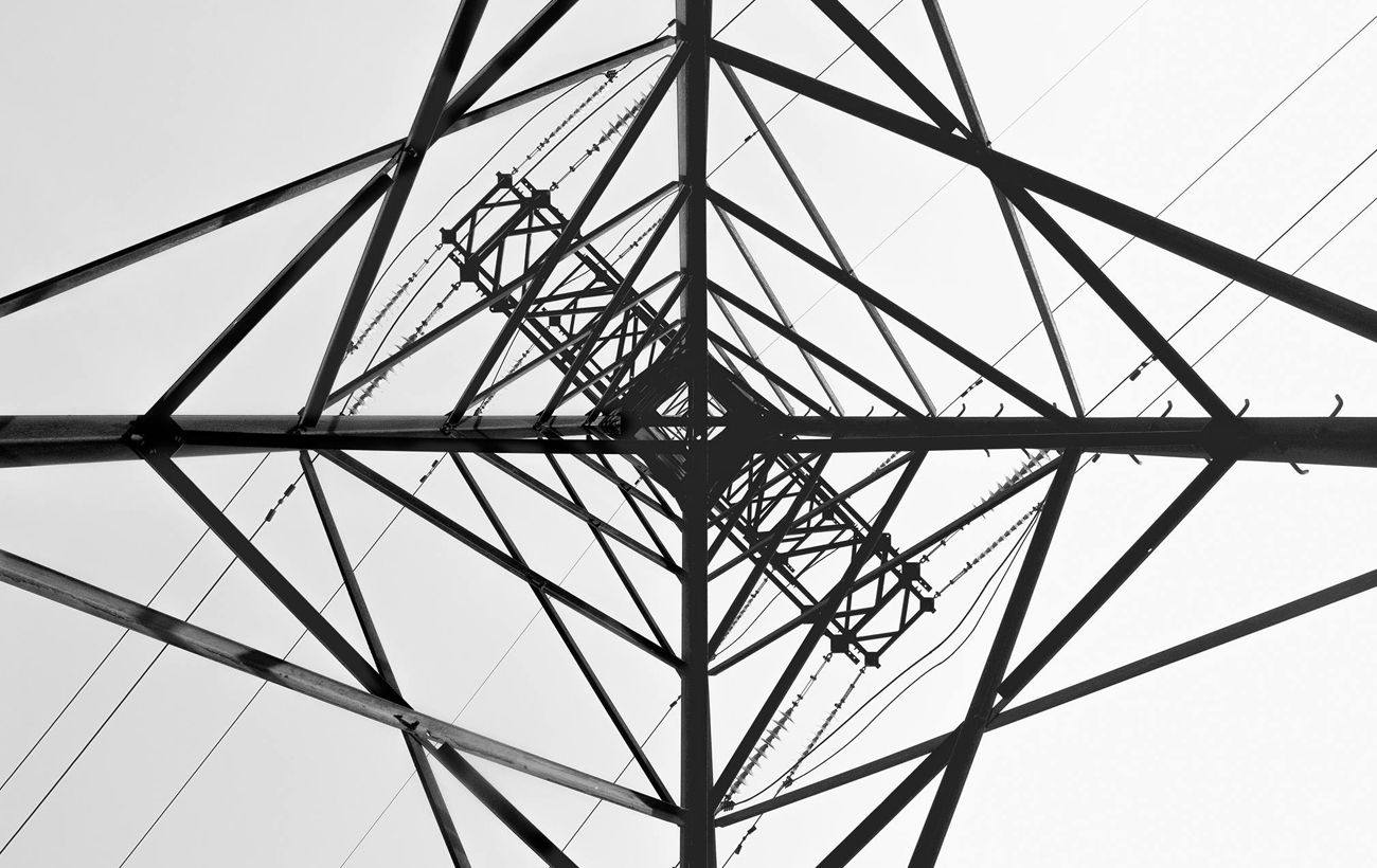 Балансуючий ринок втрачає інвестиційну привабливість через борги, - УВЕА