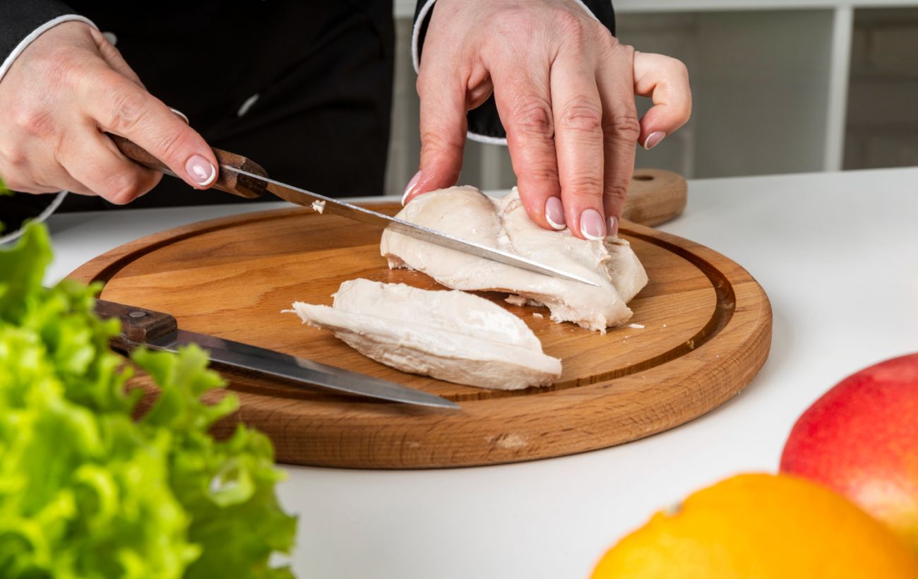 Ці помилки роблять куряче філе сухим: перевірте свої кулінарні звички