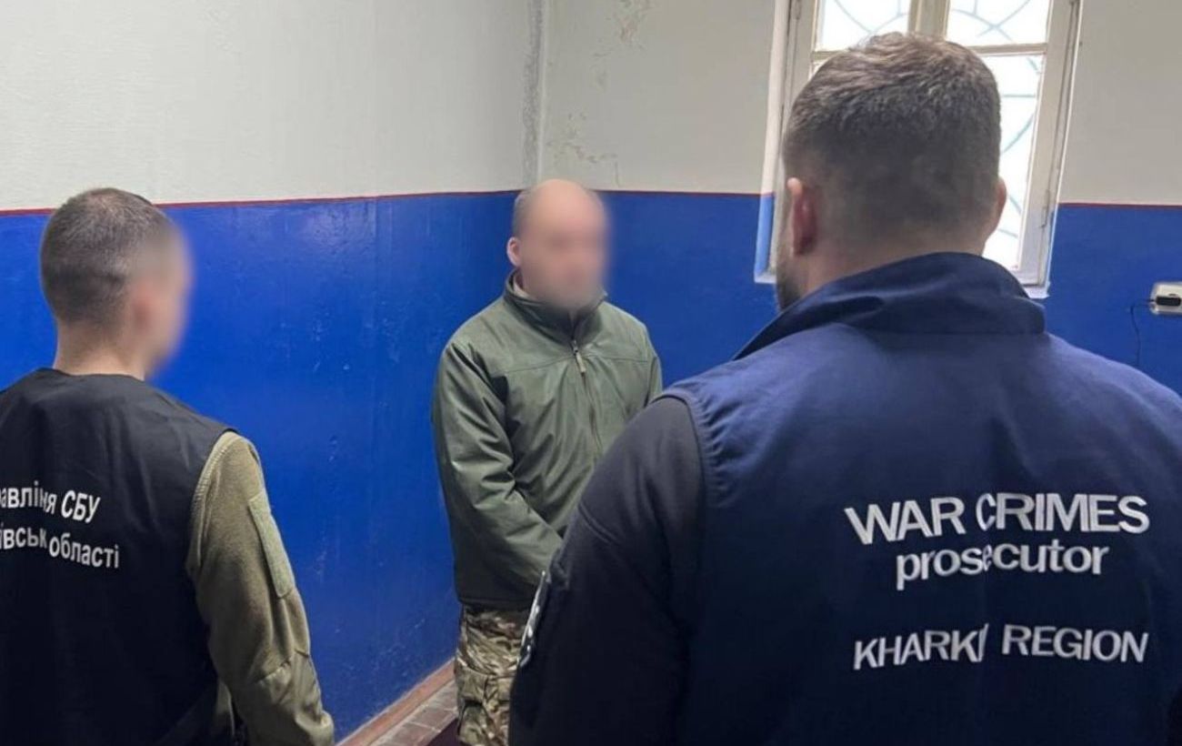 Взяв цивільну в заручниці та погрожував розправою: полонений окупант отримав підозру