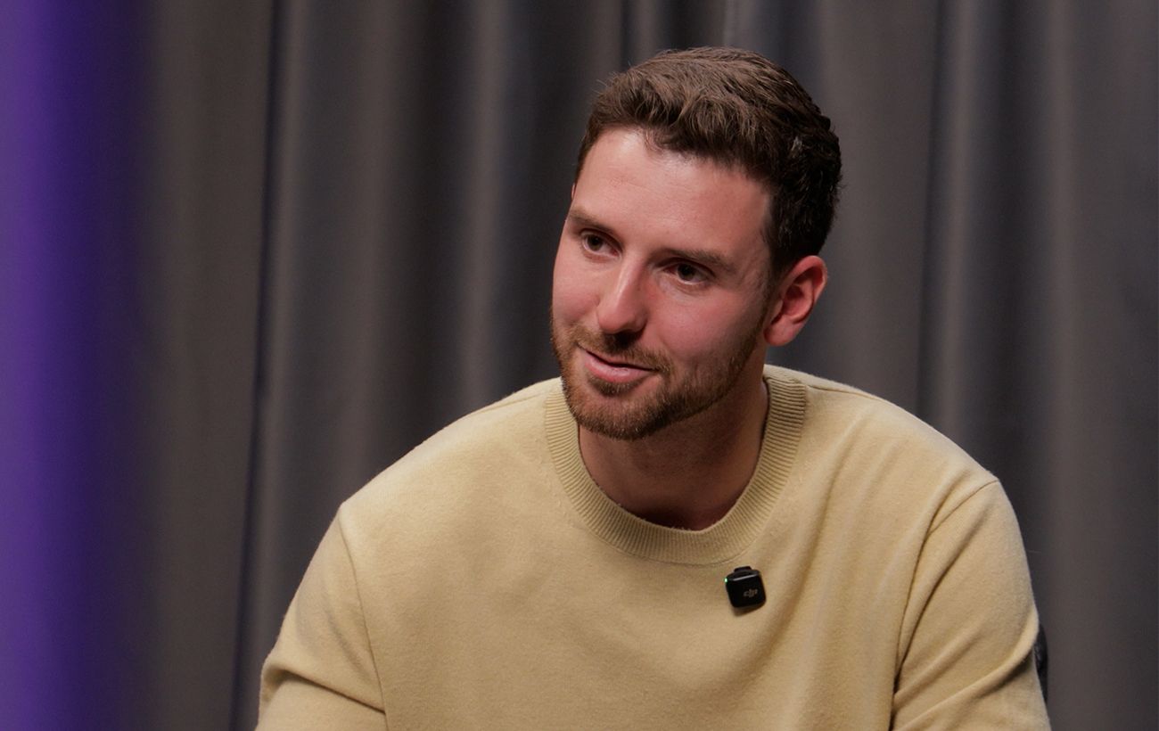 Павло Текучев дав інтерв'ю про конкуренцію з Цимбалюком, заробітки акторів, втрату мами