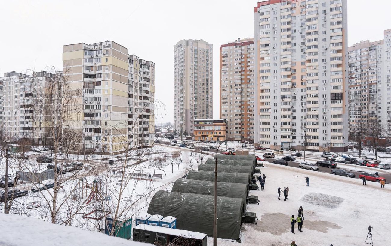 Каналізація не замерзне: "Київводоканал" спростував чутки про вигрібні ями на Троєщині