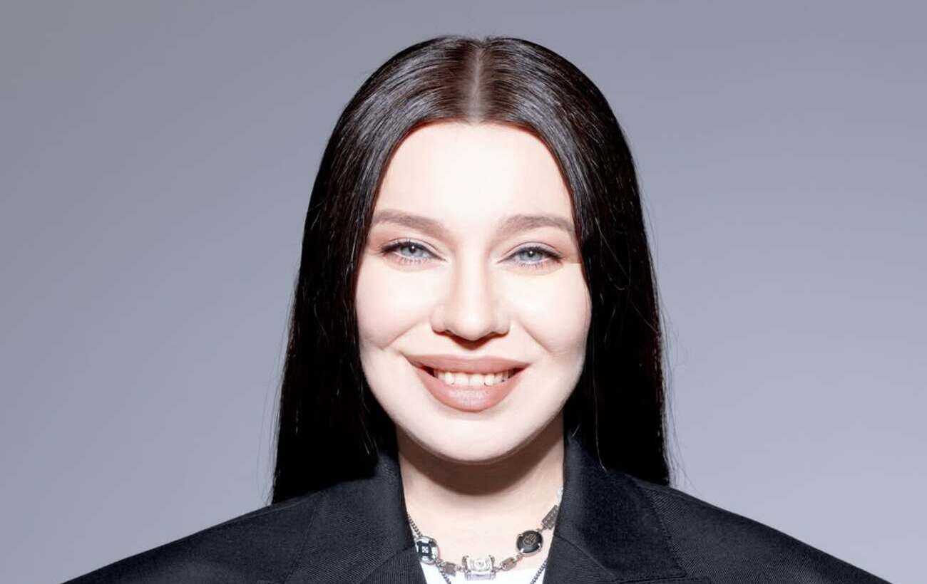 Співачка-зрадниця Йолка відмовилася від українського громадянства: деталі