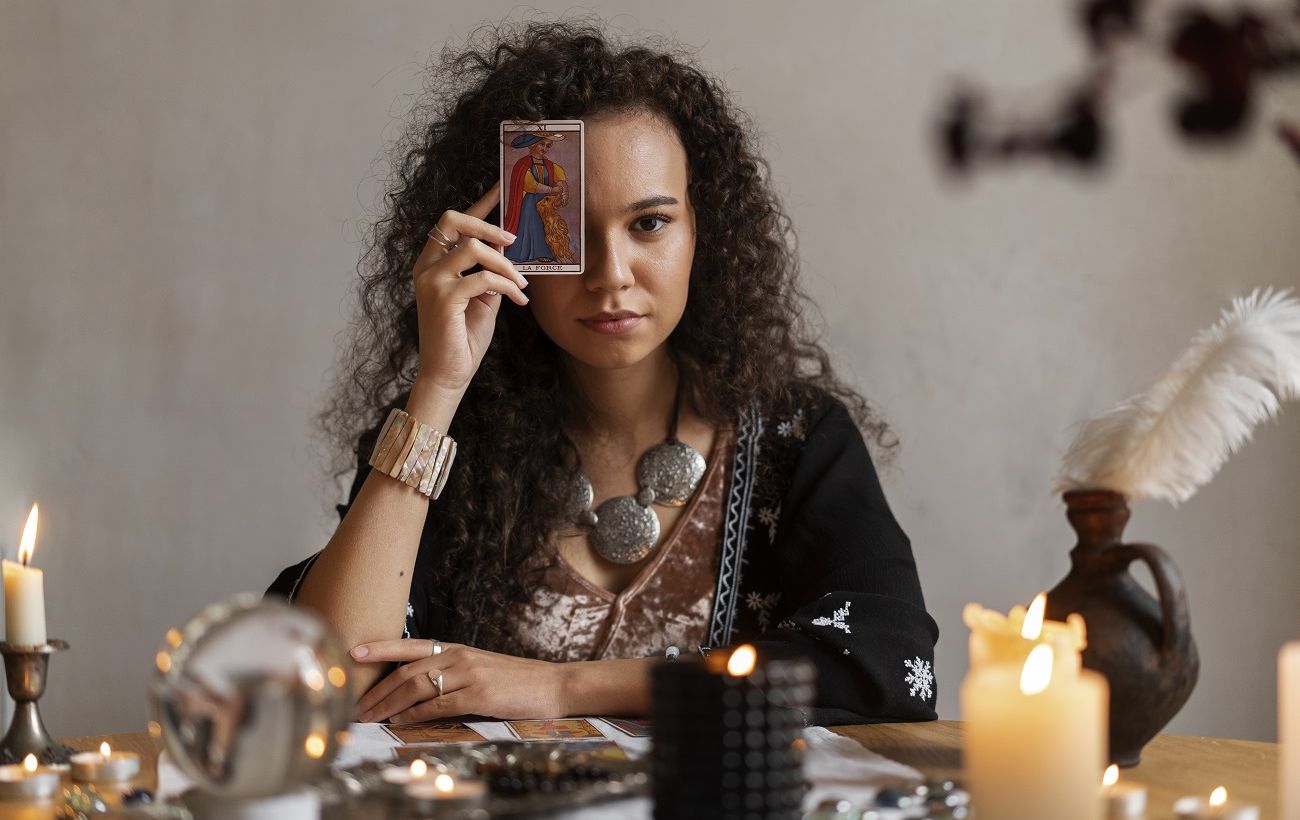 Таро-гороскоп на тиждень. У кого є шанс на прорив, а хто має відпустити минуле