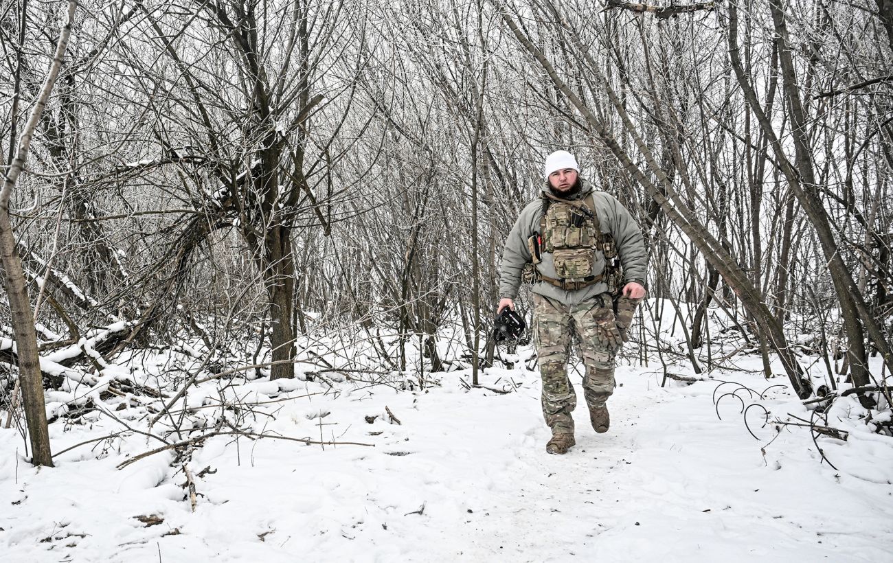 Українці розділилися щодо Донбасу: 52% проти поступок, 40% - за, - КМІС
