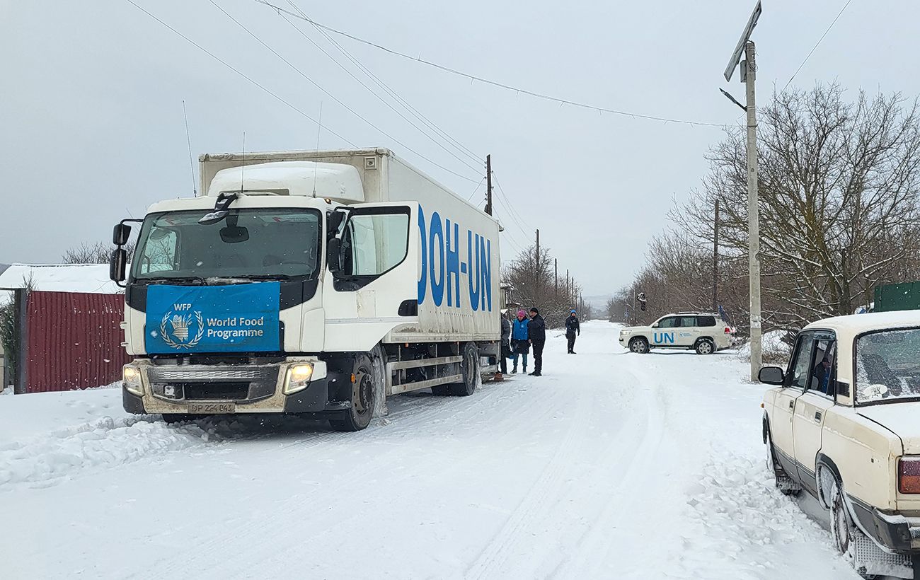 Гуманітарна допомога під загрозою: як атаки РФ і відключення світла зривають поставки