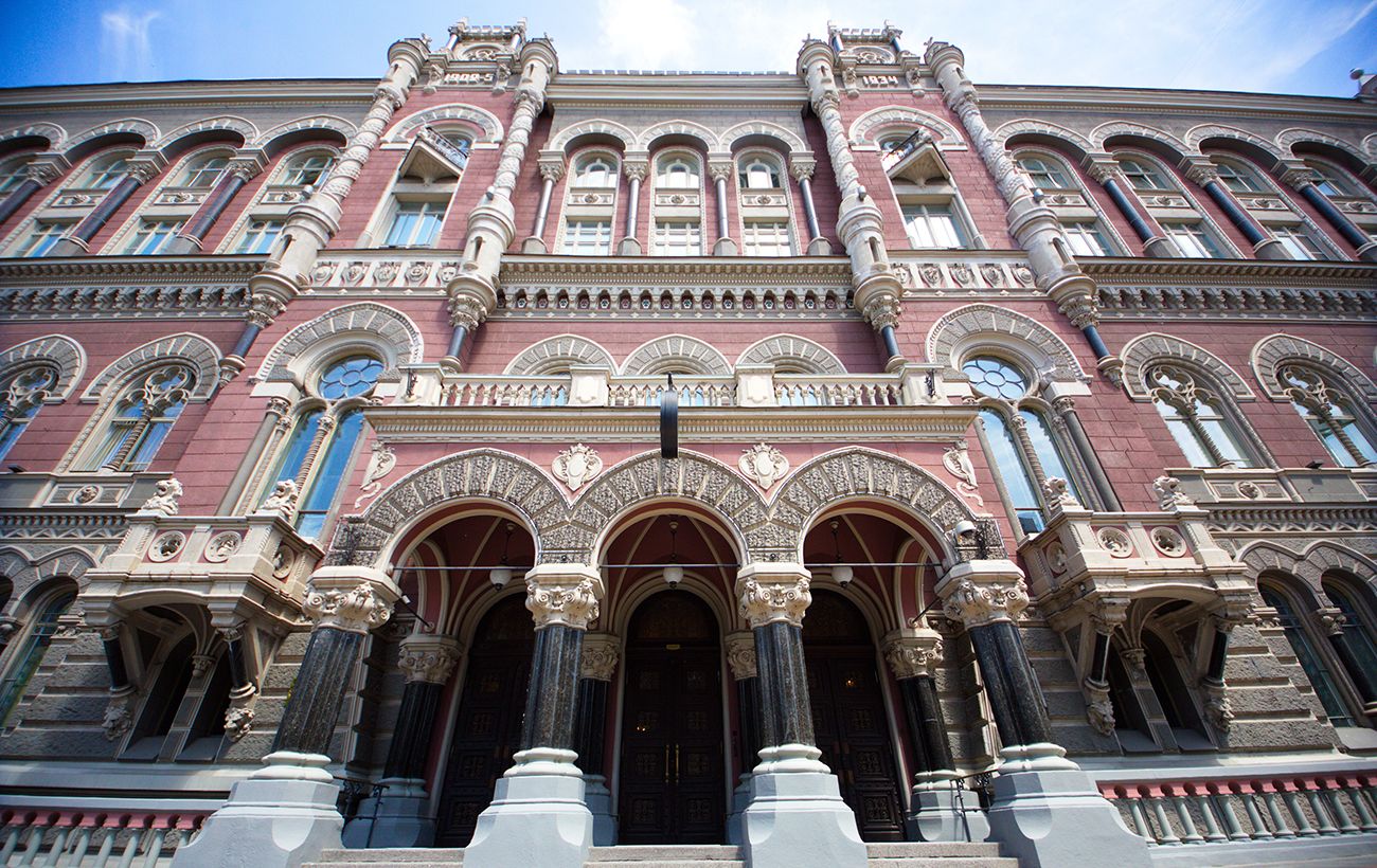 Українці масово беруть кредити: які саме - пояснили в НБУ