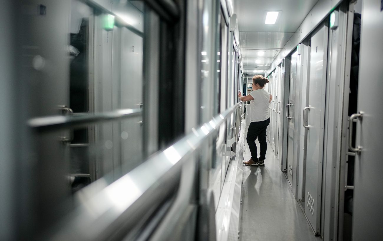 Маршрути потягів на Сумщині змінили через обстріли: як доїхати до Харкова та Києва