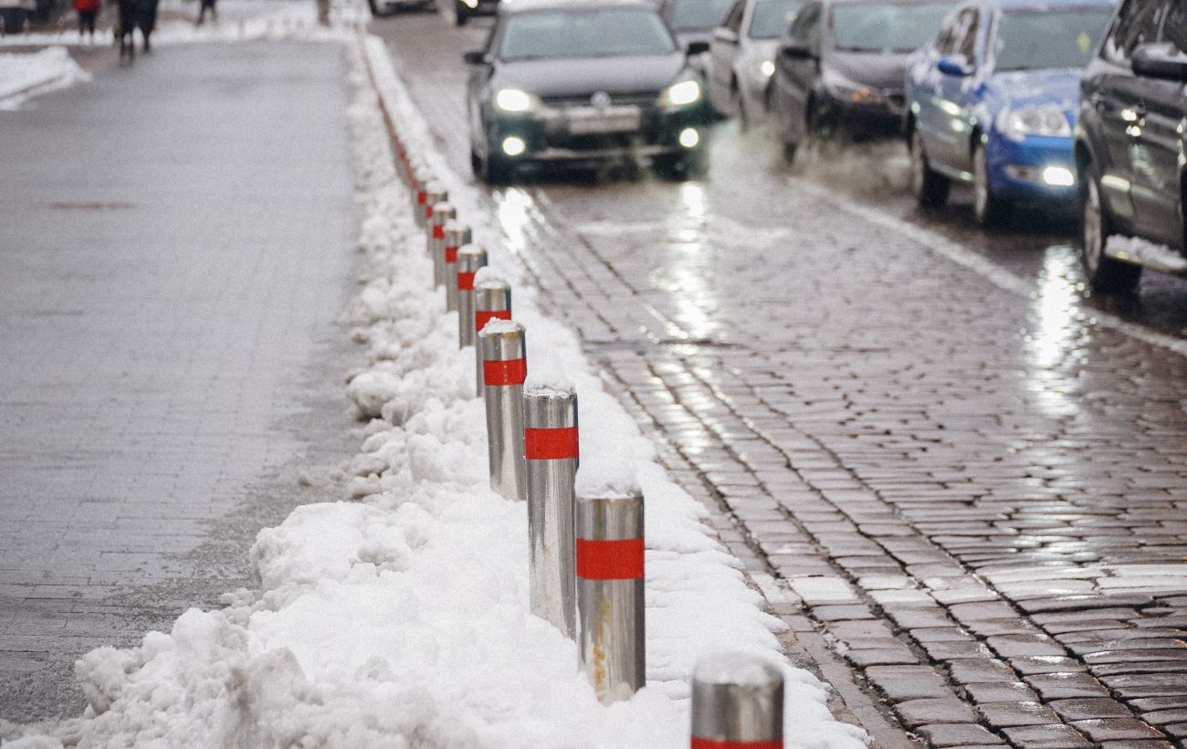 Синоптики попередили про небезпеку: де в Україні завтра негода та коли знову похолодає