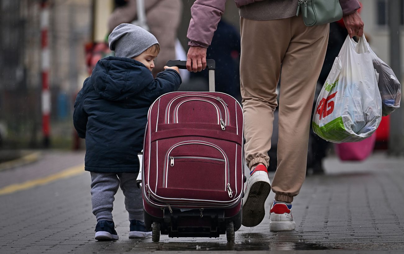 Українським біженцям можна видихнути: ухвалено важливе рішення в Європі