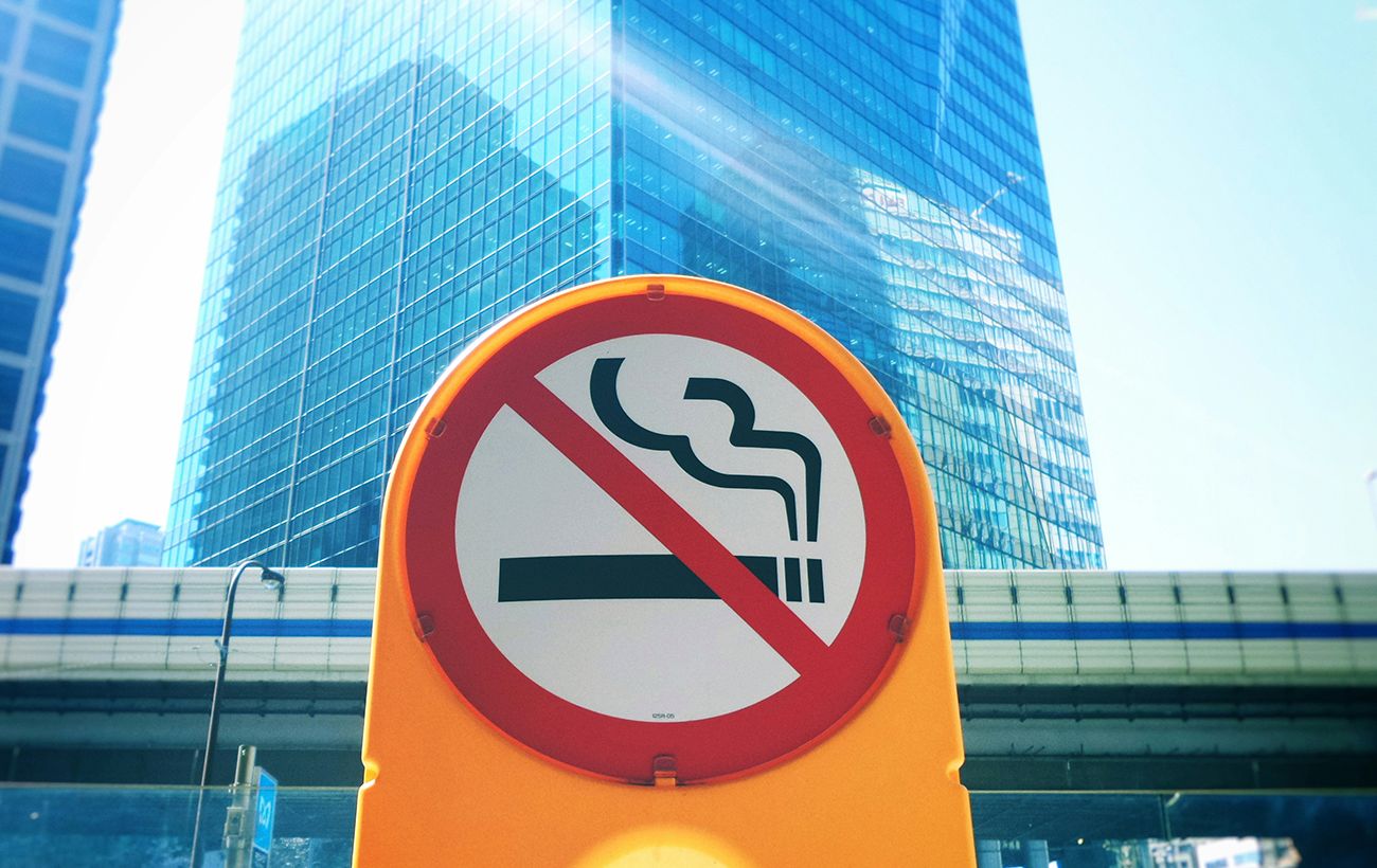 Ідея топ, результат - жах. Надвисокі ціни на тютюн породили розквіт мафії в Австралії: що сталося